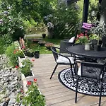 Casa Steinbekken, Rom Inkl Morgenkaffe For Par Og Kvinner Med Felles Toalett בית אירוח *