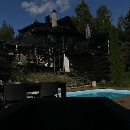 Accommodatie bij particulieren Casa Steinbekken, Rom Inkl Morgenkaffe For Par Og Kvinner Med Felles Toalett Eidsvoll