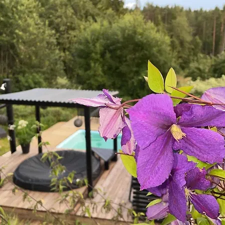 Casa Steinbekken, Rom Inkl Morgenkaffe For Par Og Kvinner Med Felles Toalett Accommodatie bij particulieren *