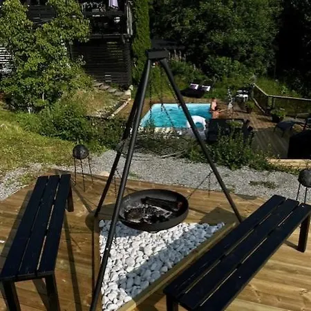 Casa Steinbekken, Rom Inkl Morgenkaffe For Par Og Kvinner Med Felles Toalett Eidsvoll község