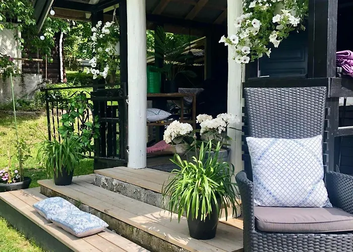 Casa Steinbekken, Rom Inkl Morgenkaffe For Par Og Kvinner Med Felles Toalett