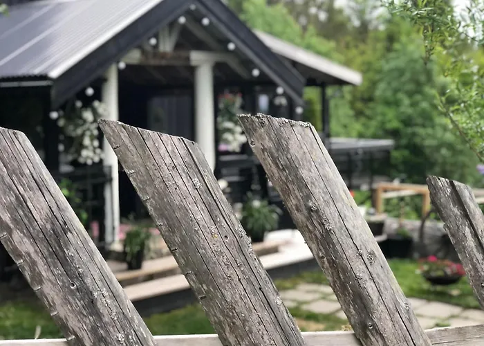 Casa Steinbekken, Rom Inkl Morgenkaffe For Par Og Kvinner Med Felles Toalett * Eidsvoll