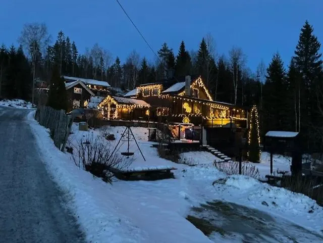 Casa Steinbekken, Rom Inkl Morgenkaffe For Par Og Kvinner Med Felles Toalett Eidsvoll